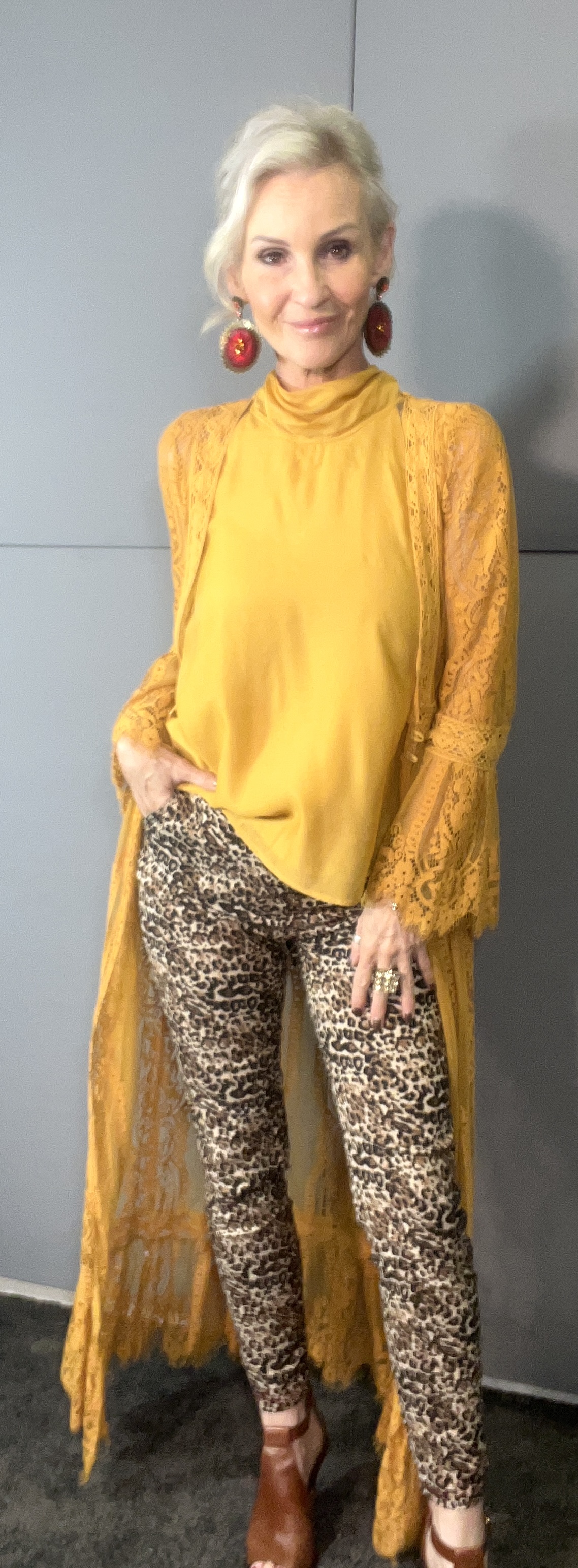 Linda Paige styled look 6